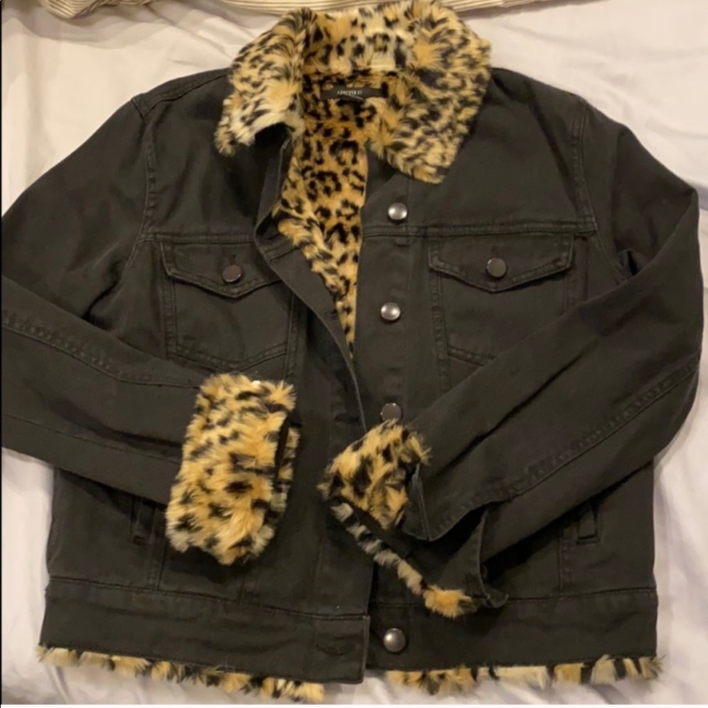 🐆Black Denim Leopard Fur Jacket🐆